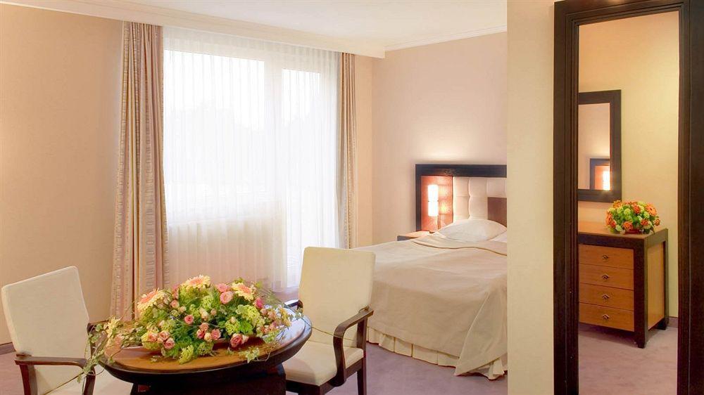Leba Hotel & Spa Luaran gambar