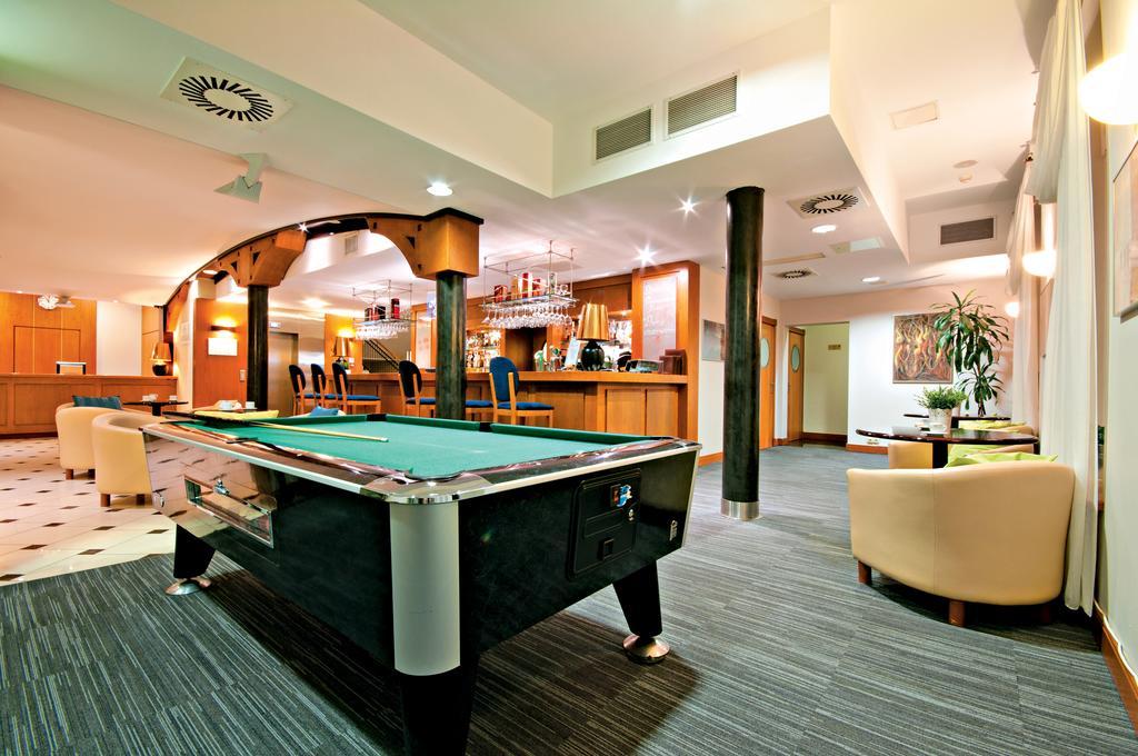 Leba Hotel & Spa Luaran gambar