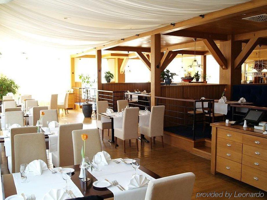 Leba Hotel & Spa Restoran gambar