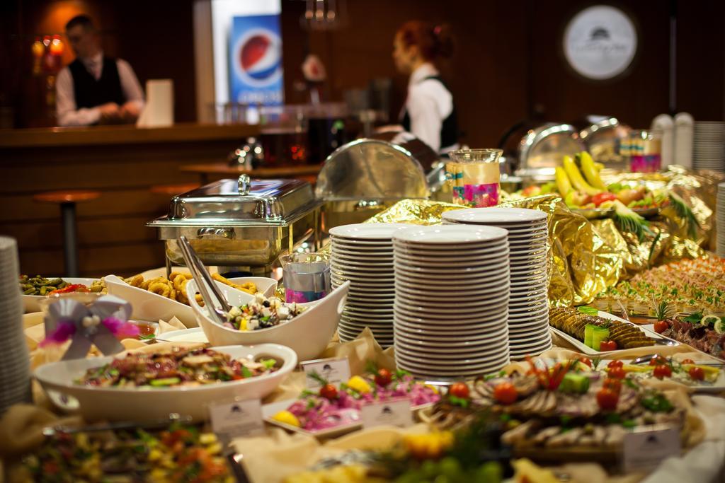 Leba Hotel & Spa Luaran gambar